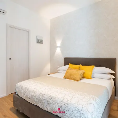 Barirooms - District 198 招待所 *