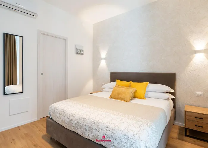 Barirooms - District 198 招待所 *