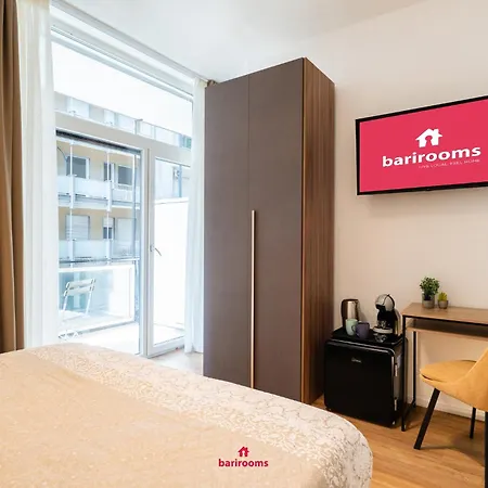 Pensión Barirooms - District 198