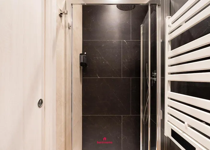 Barirooms - District 198